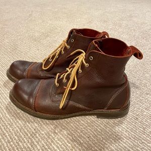 Allen Edmonds Normandy cap-toe boot 11.5